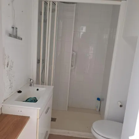 Casa Jardin En Vello דירה פרול